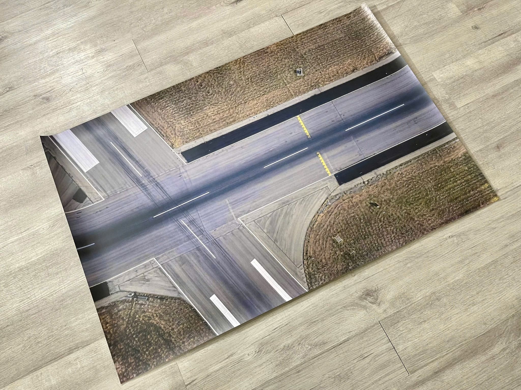  Phụ kiện trưng bày đường băng chất liệu in pp 80x120cm cán mờ chống nước bụi bẩn dành cho máy bay mô hình nhiều tỉ lệ DR051 