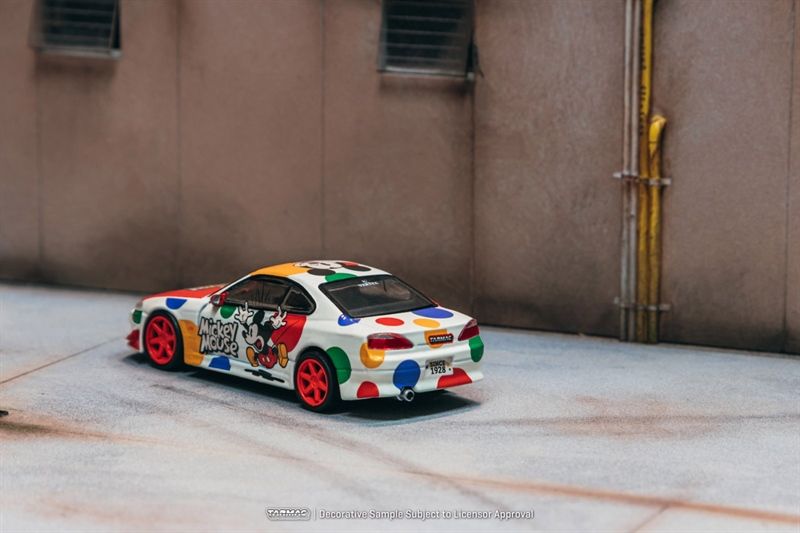  Mô hình xe Nissan Silvia (S15) VERTEX Mickey Mouse bản card tỉ lệ 1:64 Tarmac Works T64G-023-MK 