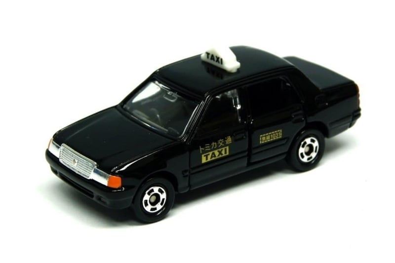  Mô hình xe No.51-6 Toyota Crown Comfort Taxi tỉ lệ 1:63 Tomica 746881 