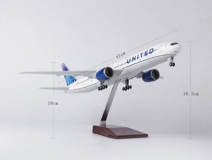  Mô hình máy bay United Boeing B777 có bánh xe kích thước 47cm no led MB47111 