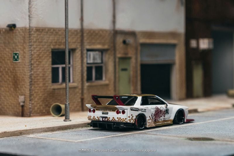  Mô hình xe LB-KAIDO WORKS Nissan R32 Skyline tỉ lệ 1:64 Tarmac Works T64-097-26HEC 
