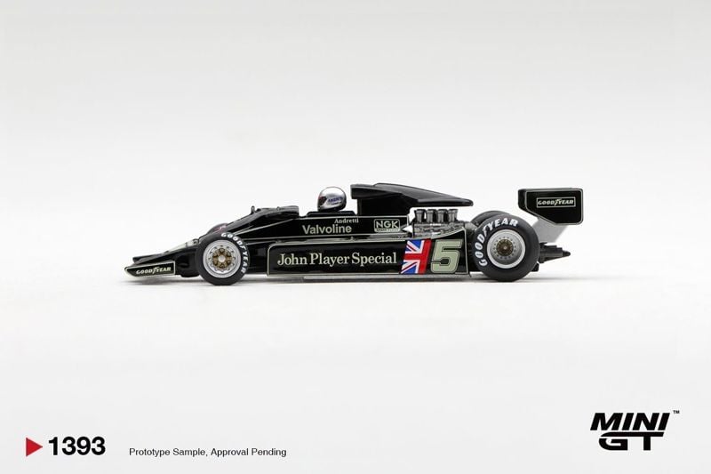  Mô hình xe Lotus 78 #5 Mario Andretti 1977 US GP West Winner tỉ lệ 1:64 MiniGT MGT01393 