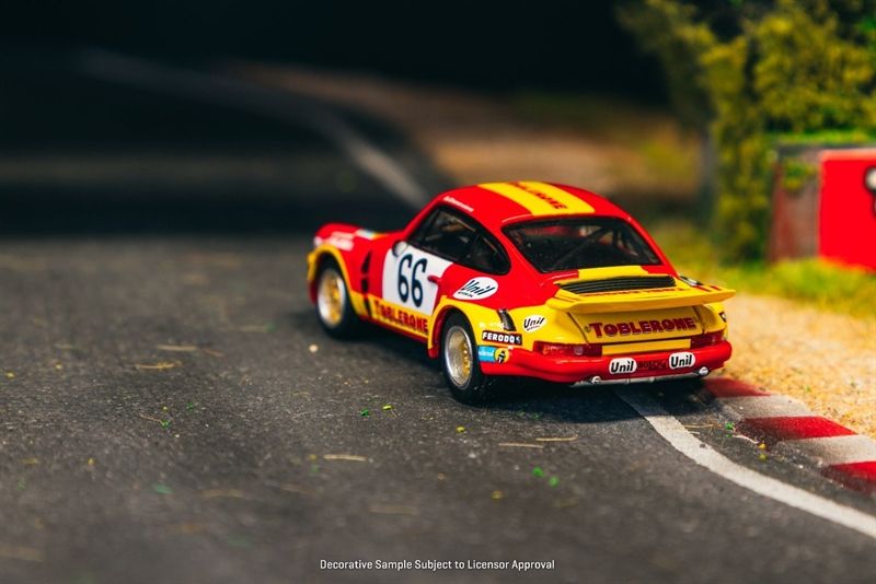  Mô hình xe Porsche 911 Carrera RSR 3.0 24h Le Mans tỉ lệ 1:64 Tarmac Works T64S-024-74LM66 