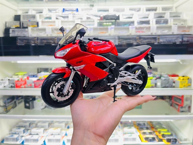  Mô hình xe mô tô Kawasaki Ninja 650R 2009 red tỉ lệ 1:10 Welly 1743 