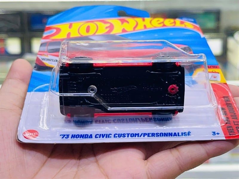  Mô hình xe 73 Honda Civic Custom / Personnalise Hotwheels kim loại có bản quyền chính hãng tỉ lệ 1:64 C4982-HD 