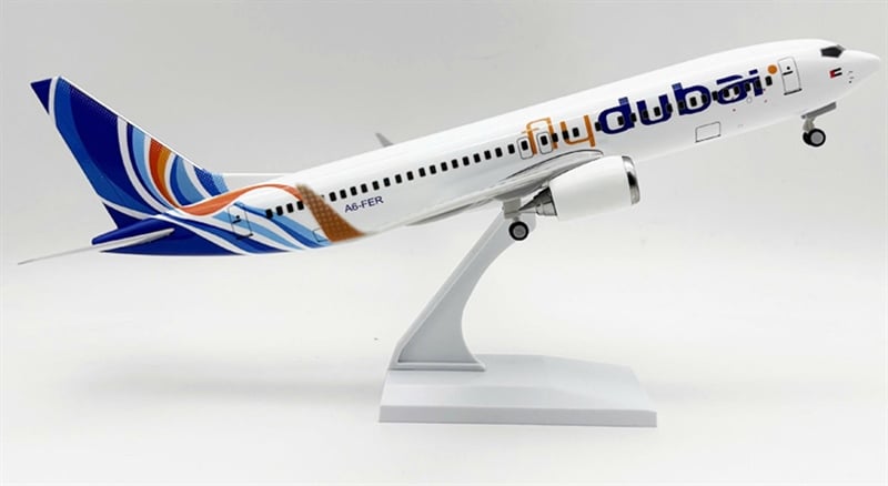  Mô hình máy bay Fly Dubai Boeing B737 kích thước 30cm MB30042 