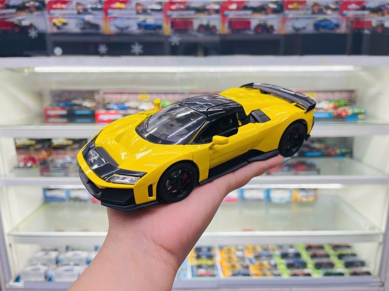  Xe ô tô mô hình bằng hợp kim và nhựa Fer F80 Tỉ lệ 1:24 Newao Model OT24153 