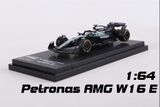  Mô hình xe đua F1 Formula 1 Mercedes Benz Petronas AMG W16 E hộp mica tỉ lệ 1:64 Bburago OT64806 