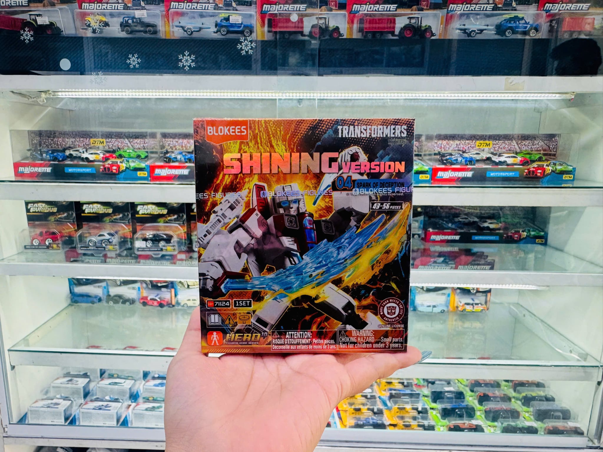  Mô hình Blokees Transformers SV04 SPARK OF DECEPTION (Luminous Eyes & Chest) ET48 Blindbox 71124 