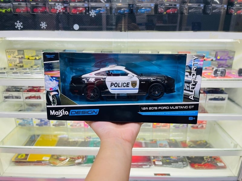  Mô hình xe Ford Mustang GT Police tỉ lệ 1:24 Maisto Design 32514 