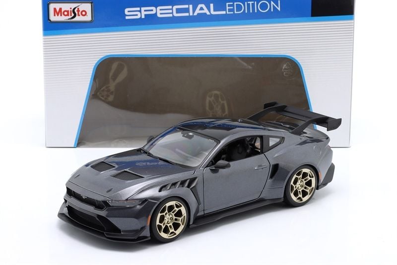  Mô hình xe Ford Mustang GTD 2025 tỉ lệ 1:18 Maisto 31468 OT24123 