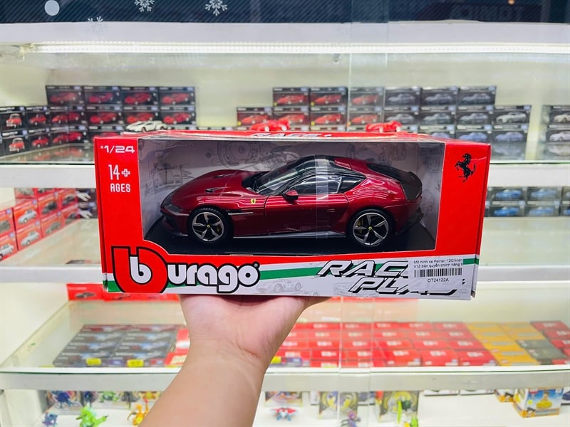  Mô hình xe Ferrari 12Cilindri V12 bản quyền chính hãng tỉ lệ 1:24 Bburago 26033 OT24122 