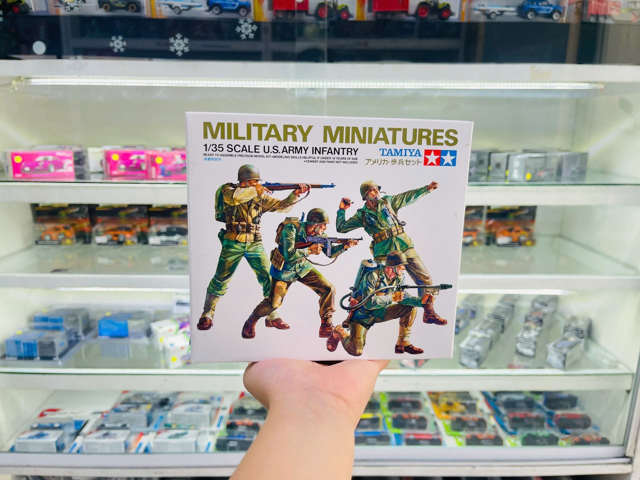  Mô hình lắp ráp người lính U.S.ARMY INFANTRY tỉ lệ 1:35 Tamiya 35013 