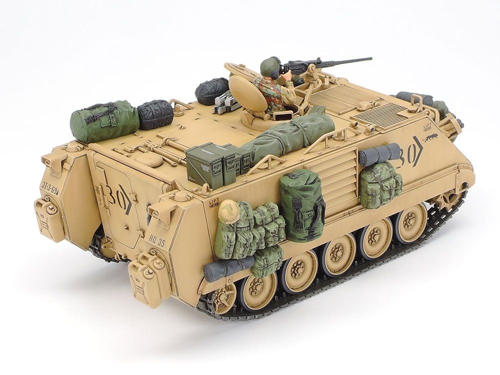  Mô hình lắp ráp xe tăng US M113A2 Desert Ver tỉ lệ 1:35 Tamiya 35265 