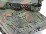  Mô hình lắp ráp xe tăng Leopard 2 A6 Main Battle Tank tỉ lệ 1:35 Tamiya 35271 