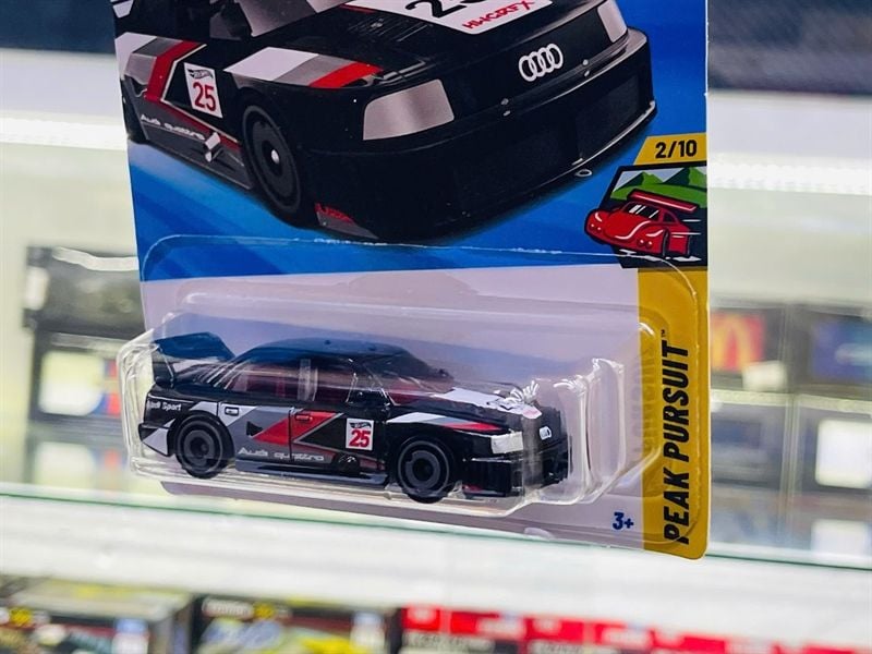  Mô hình xe Audi '90 Quattro Hotwheels kim loại có bản quyền chính hãng tỉ lệ 1:64 C4982-AD 