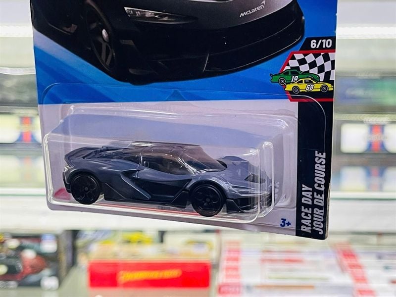  Mô hình xe McLaren W1 Hotwheels kim loại có bản quyền chính hãng tỉ lệ 1:64 C4982-MC 