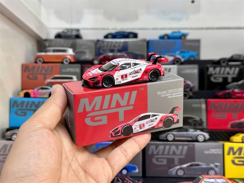  [Hàng Loose] Mô hình xe McLaren 720S GT3 Evo Pfaff Motorsports 2024 IMSA Laguna Seca tỉ lệ 1:64 MiniGT MGT00993 