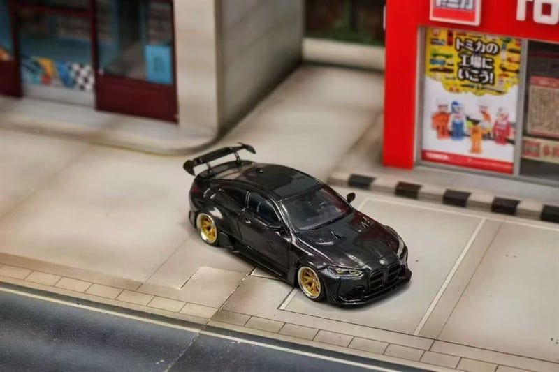 Mô hình xe BMW M4 G82 full carbon event Fosan APA XPO 2025 tỉ lệ 1:64 Street weapon OT64633 
