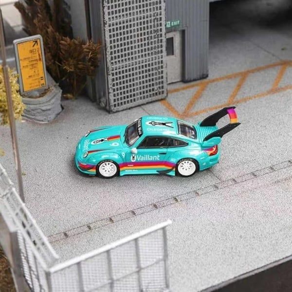  Mô hình xe Porsche RWB 993 Rauh-Welt custom Limited To 999pcs tỉ lệ 1:64 Star model OT64767 