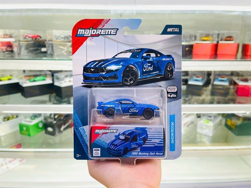  Mô hình xe Showroom deluxe Ford Mustang Dark Horses blue tỉ lệ 1:64 Majorette 8502001000 