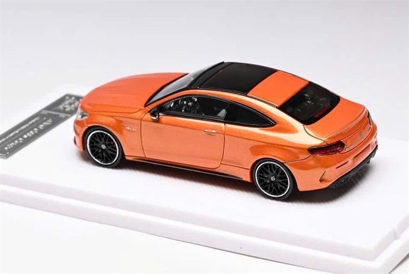  Mô hình xe ô tô Mercedes Benz C63 S AMG Coupe (W205) tỉ lệ 1:64 Howie Model HM OT64626 