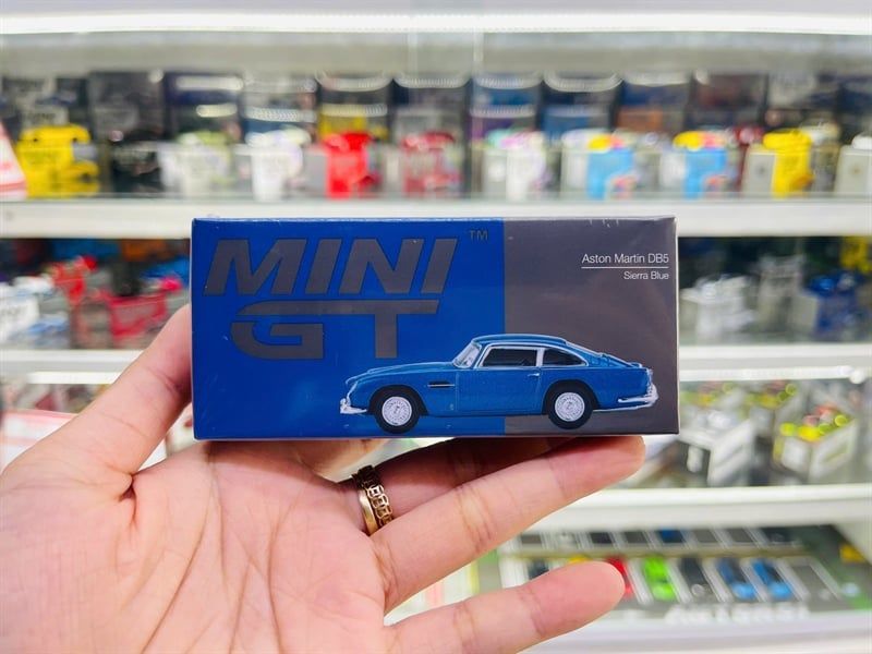  [Hàng Loose] Mô hình xe Aston Martin DB5 Sierra Blue tỉ lệ 1:64 MiniGT MGT00954 