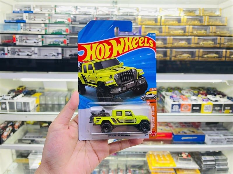  Mô hình xe Jeep Gladiator '20 green Hotwheels kim loại có bản quyền chính hãng tỉ lệ 1:64 C4982-JE 