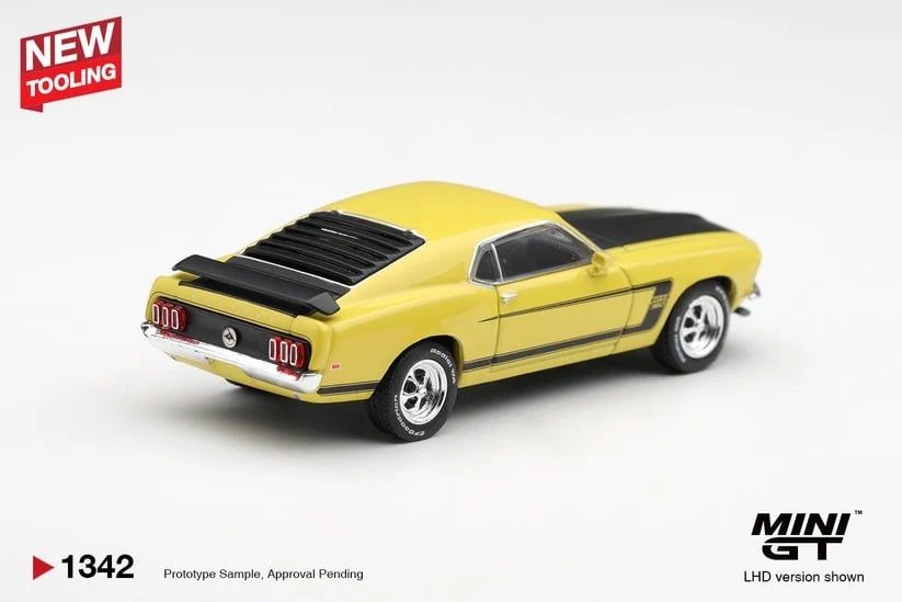  Mô hình xe Ford Mustang Boss 302 1969 Bright Yellow tỉ lệ 1:64 MiniGT bản box MGT01342 