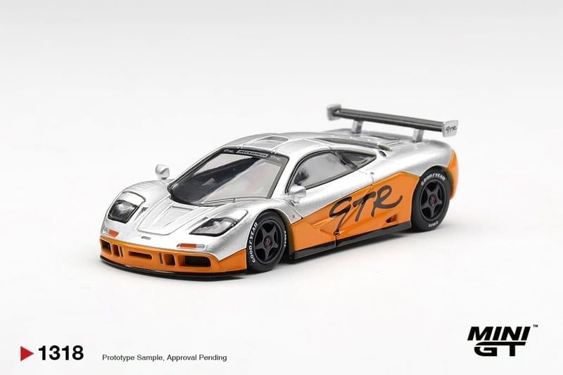  Mô hình xe McLaren F1 GTR 1995 Presentation bản card tỉ lệ 1:64 MiniGT MGT01318 