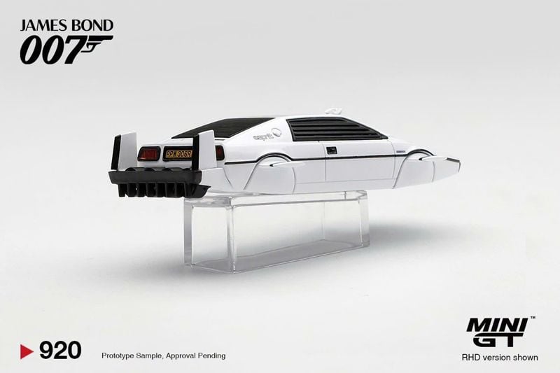  Mô hình xe Lotus Esprit S1 “The Spy Who Loved Me” Submarine tỉ lệ 1:64 MiniGT MGT00920-007 