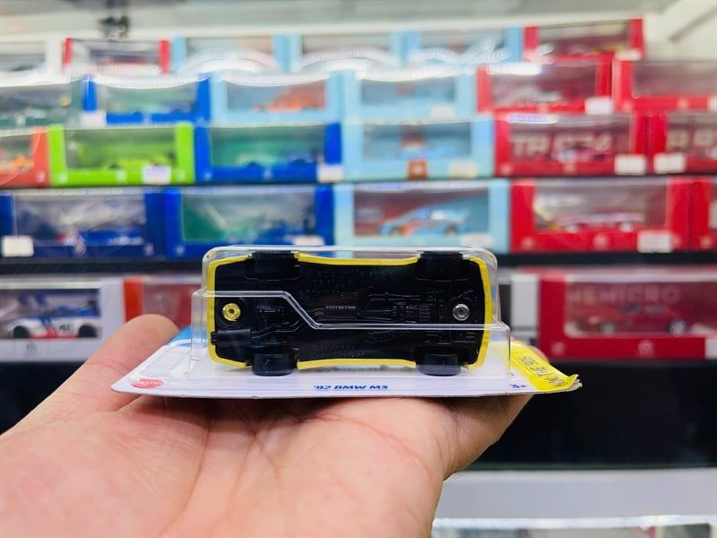  Mô hình xe BMW M3 '92 Hotwheels kim loại có bản quyền chính hãng tỉ lệ 1:64 C4982-BM 