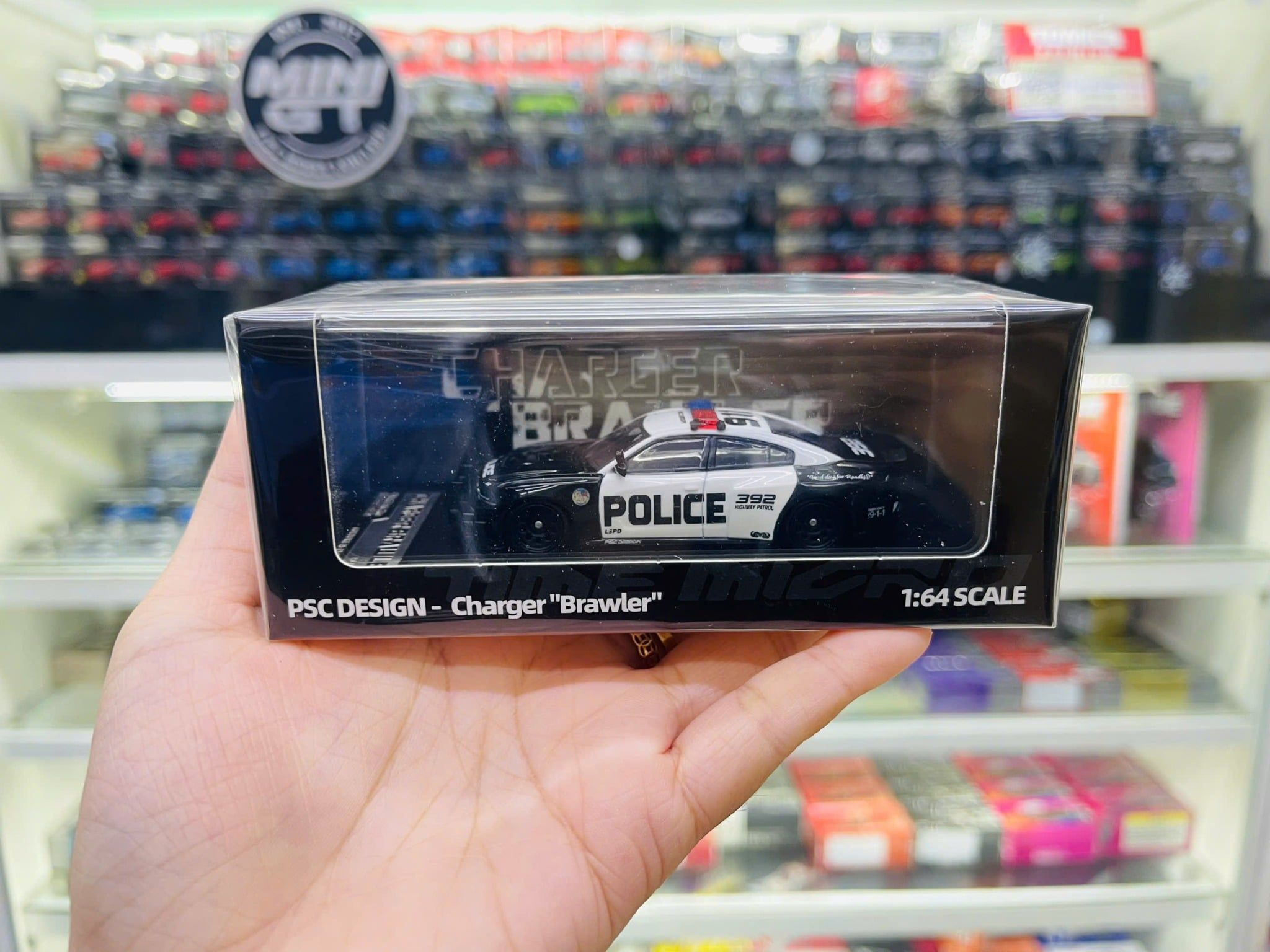  Mô hình xe Dodge Charger “Brawler” LSPD Police Car Die-Cast tỉ lệ 1:64 TimeMicro × PSC DESIGN TM648201 