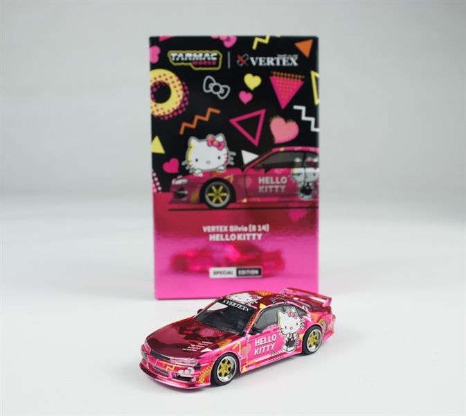  Mô hình xe Nissan Silvia (S14), Hello Kitty, Pink Chrome VERTEX Foshan 2025 tỉ lệ 1:64 Tarmac Works T64G-018-HK2 