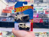  Mô hình xe Range rover Land Rover Defender 90 Hotwheels kim loại có bản quyền chính hãng tỉ lệ 1:64 C4982-RO 