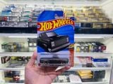  Mô hình xe 83 Chevy Silverado Black Hotwheels kim loại có bản quyền chính hãng tỉ lệ 1:64 C4982-CV 
