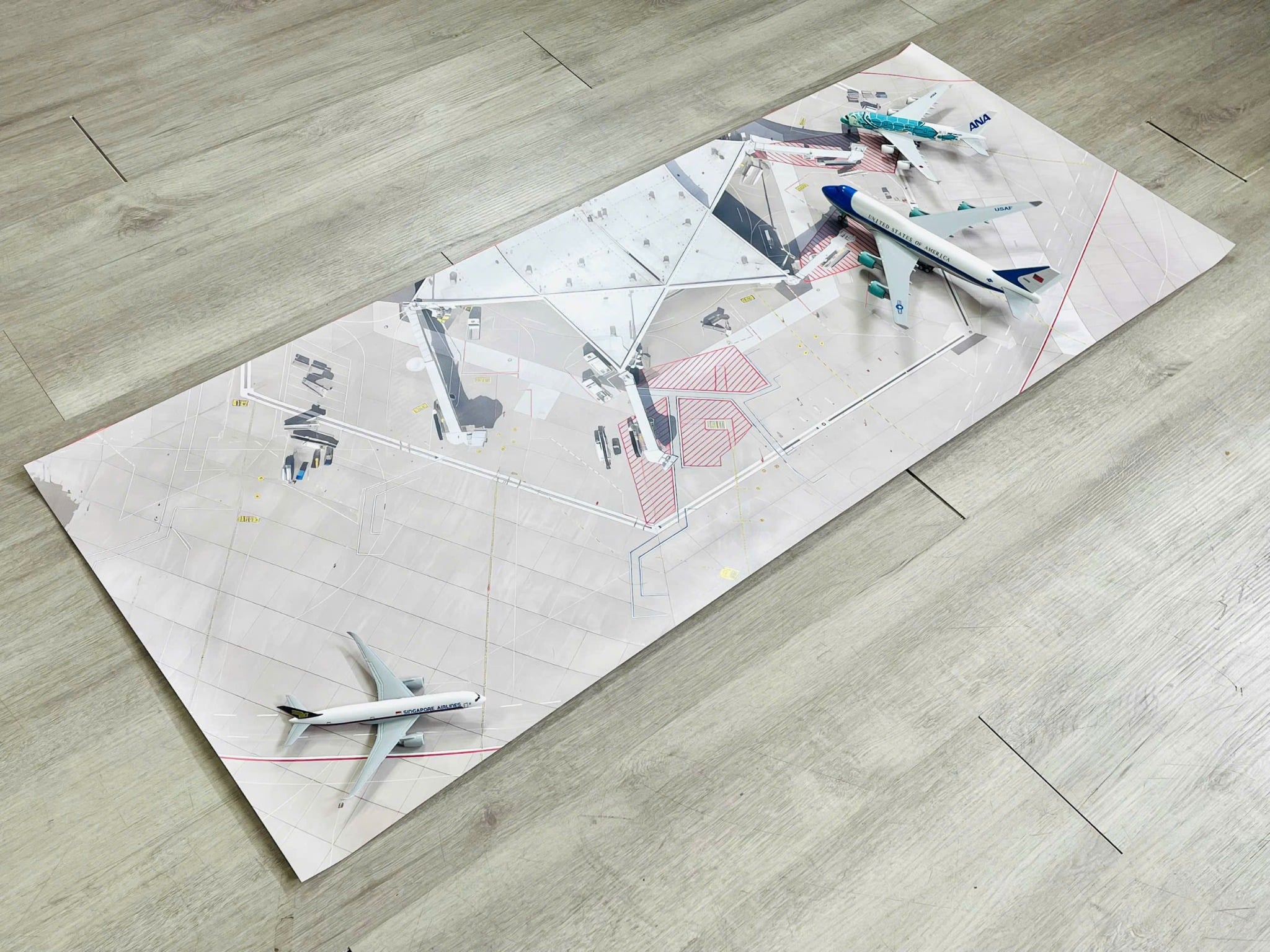  Phụ kiện trưng bày bãi đáp chất liệu in pp 50x120cm cán mờ chống nước bụi bẩn dành cho máy bay mô hình nhiều tỉ lệ DR050 