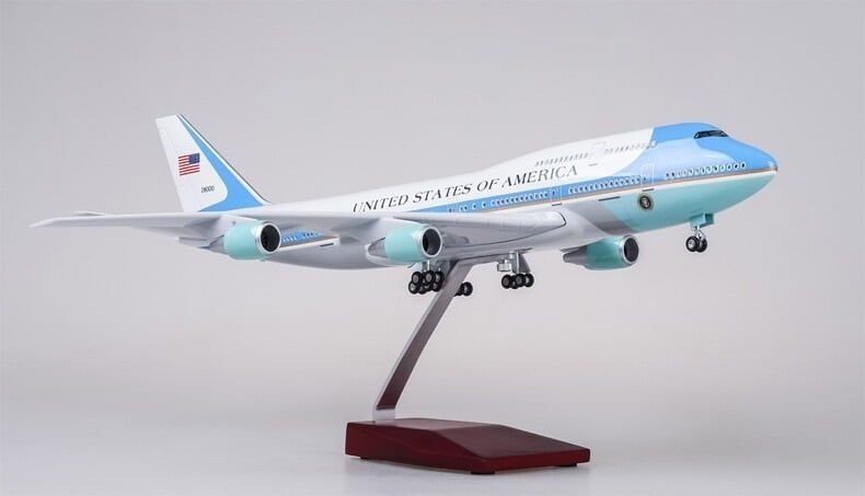  Mô hình máy bay Tổng thống Mỹ Air Force 1 Boeing B747 kích thước 47cm No LED MB47091 