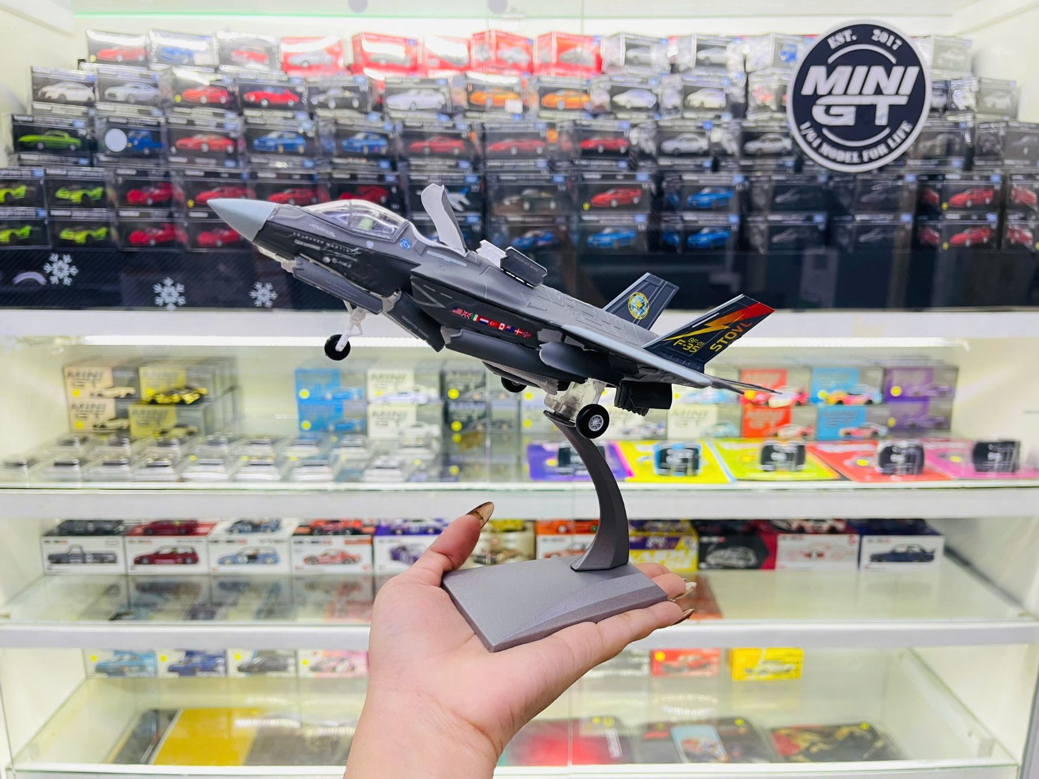  Mô hình máy bay chiến đấu ockheed Martin F-35B Lightning II 2006 US tỉ lệ 1:72 Ns models MBQS055 