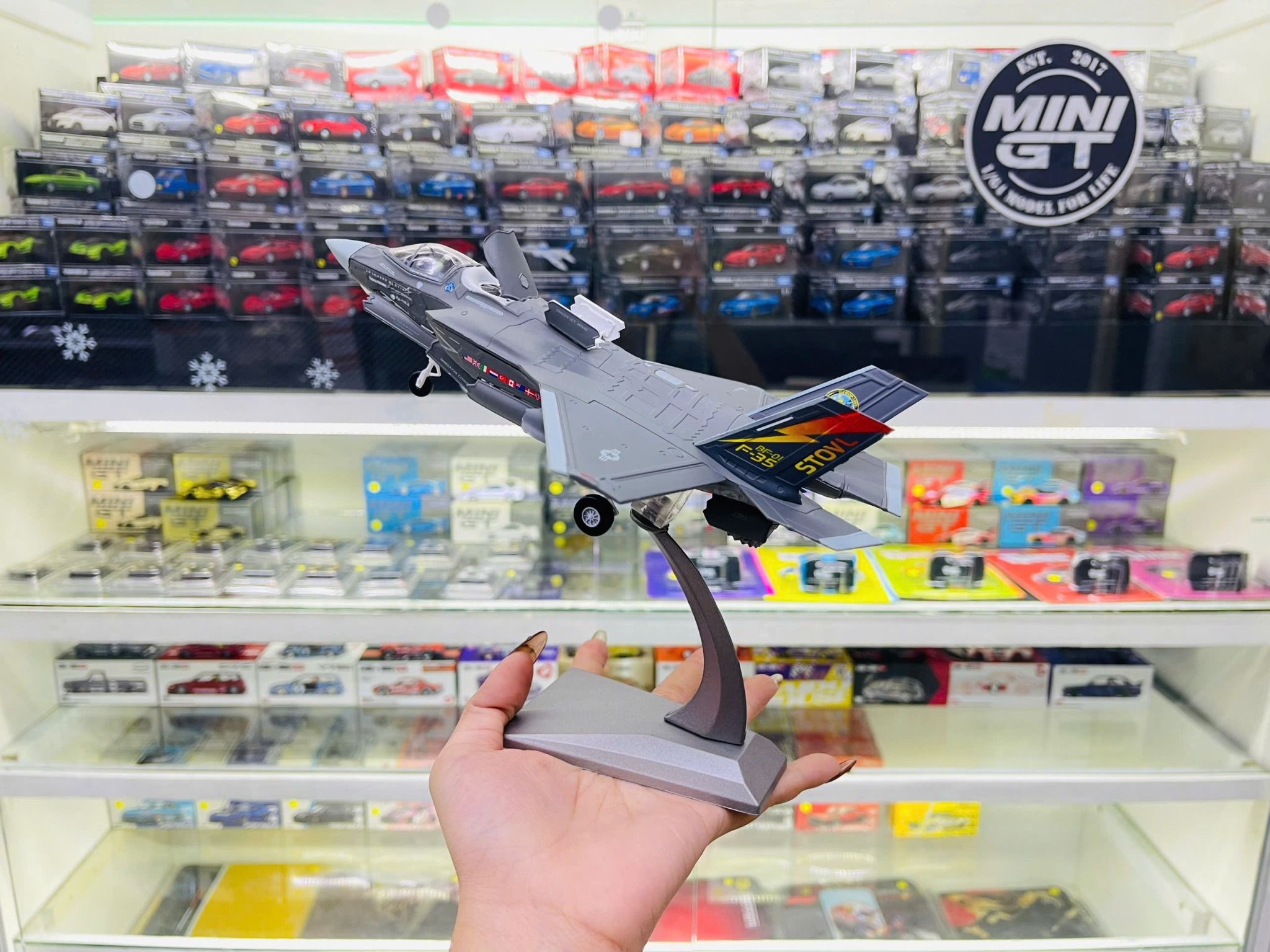  Mô hình máy bay chiến đấu ockheed Martin F-35B Lightning II 2006 US tỉ lệ 1:72 Ns models MBQS055 