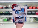 Mô hình xe Porsche Taycan Turbo S Safety Car card tỉ lệ 1:64 Majorette 8502101001 