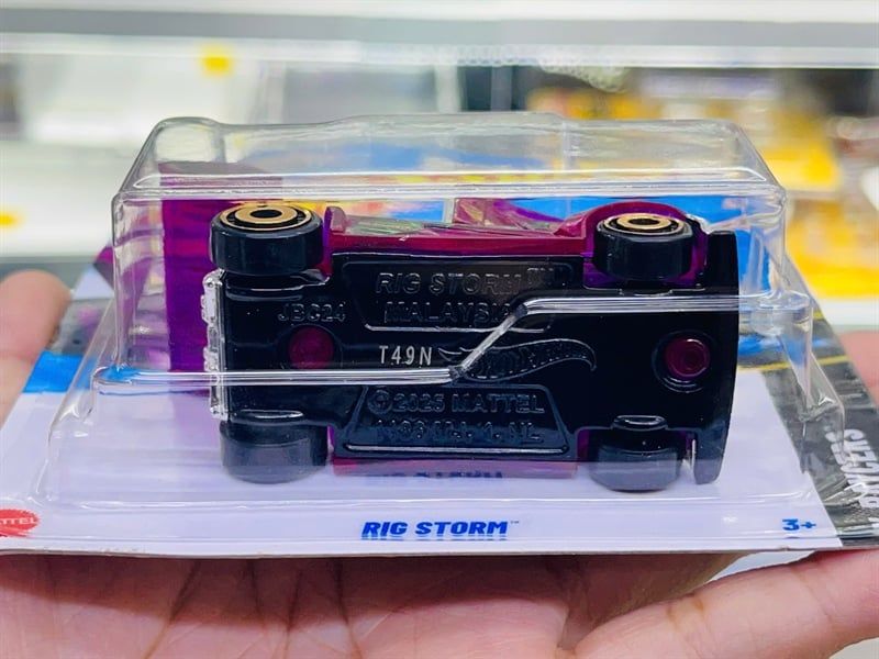  Mô hình xe Rig Storm Treasure Hunt Hotwheels kim loại có bản quyền chính hãng tỉ lệ 1:64 C4982-TH 