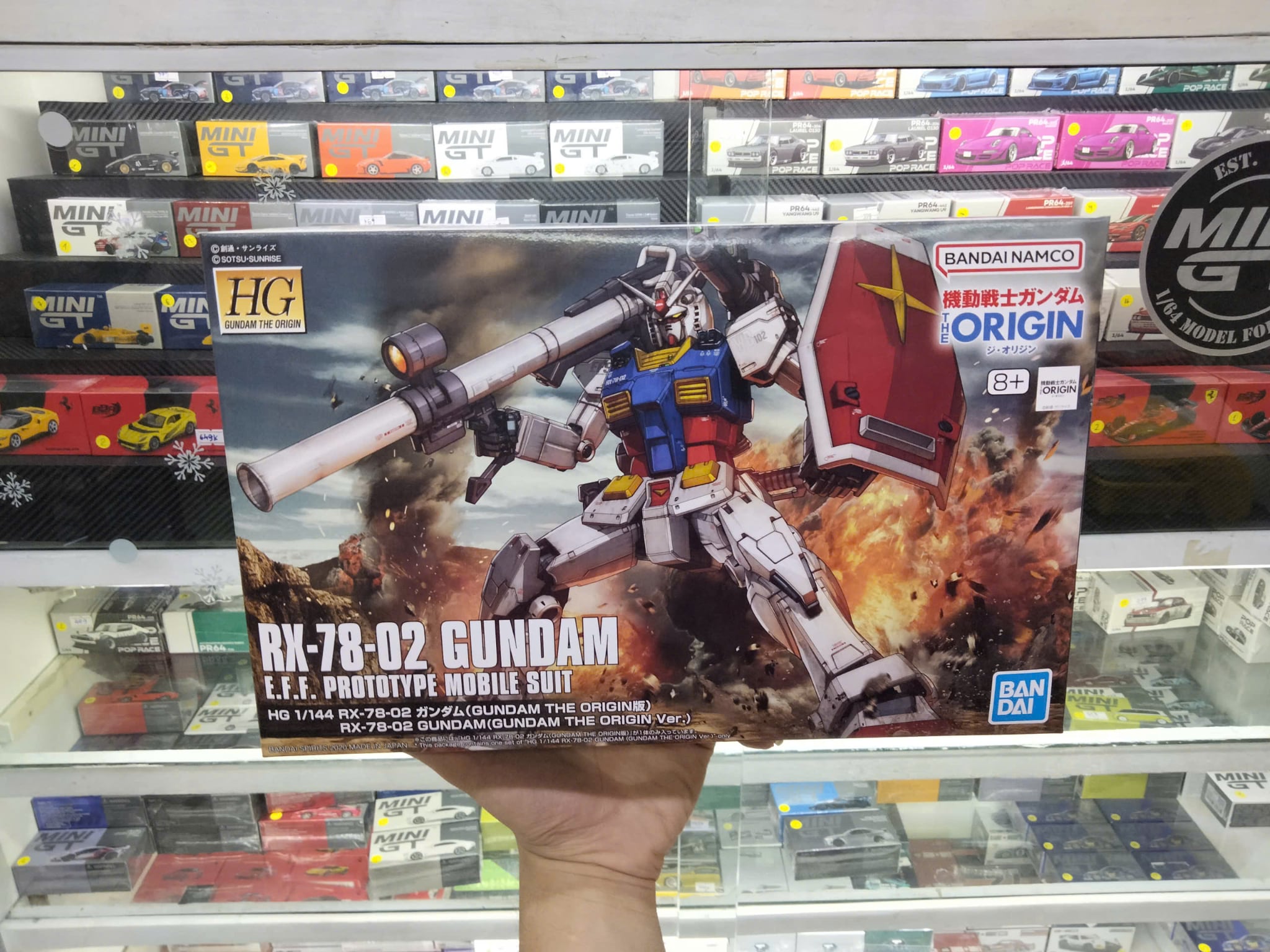  Mô hình figure lắp ráp HG 1/144 RX-78-02 GUNDAM (GUNDAM THE ORIGIN Ver.) gundam Bandai 4573102589293 