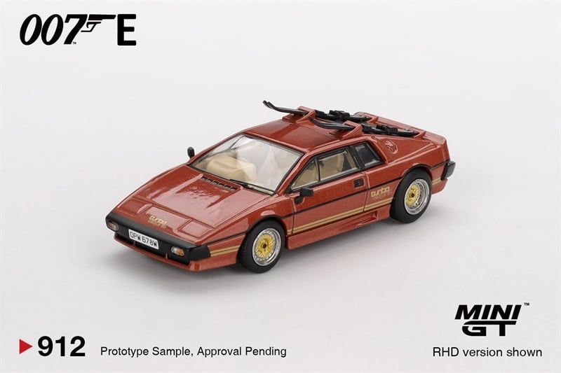  Mô hình xe Lotus Esprit Turbo English Blister Packaging bản card tỉ lệ 1:64 MiniGT MGT00912-007E 