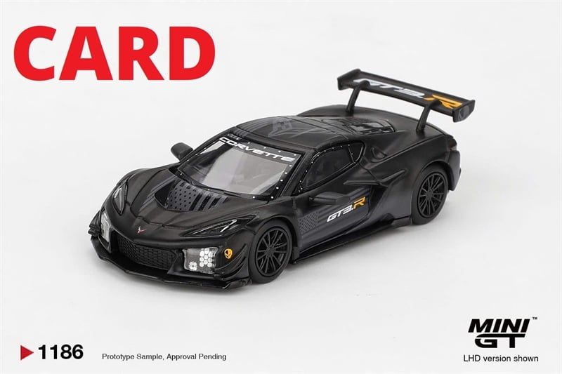  Mô hình xe Chevrolet Corvette Z06 GT3.R Road America Test car bản card tỉ lệ 1:64 MiniGT MGT01186 