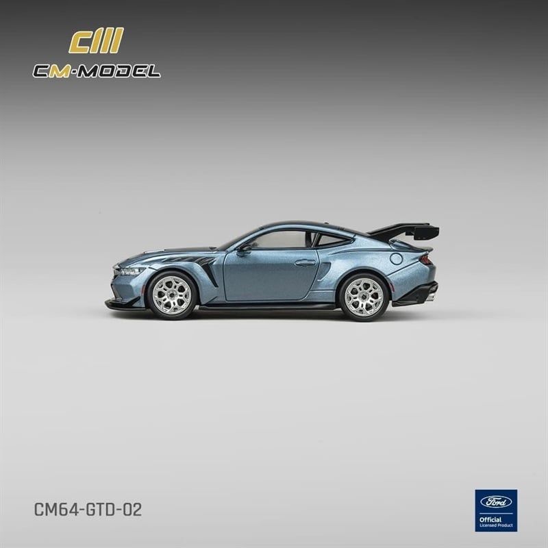 Mô hình xe Ford Mustang GTD Indulgent Blue tỉ lệ 1:64 CM Model CM64-GTD-02 