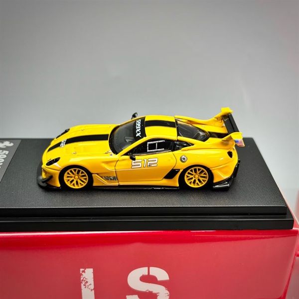  Mô hình xe ô tô Ferrari 599XX EVO Automotive limited 499pcs tỉ lệ 1:64 LS MODEL OT64624 