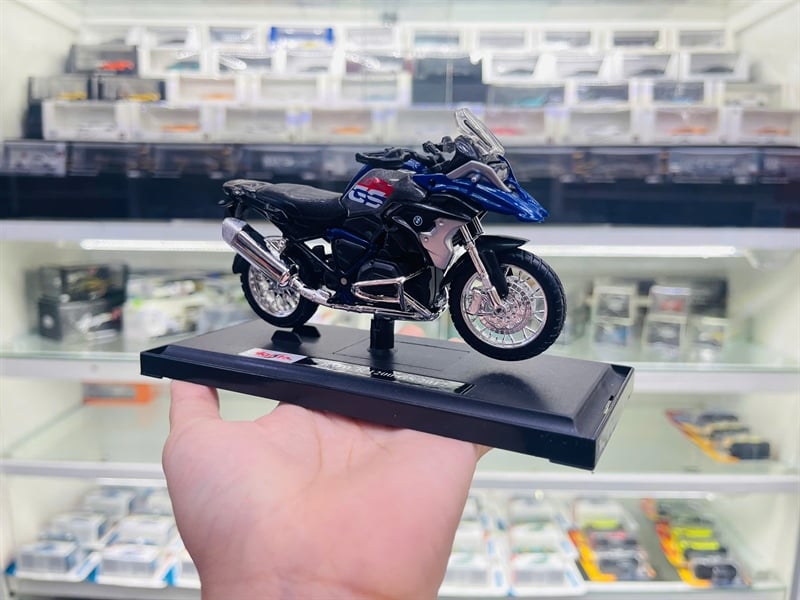  Mô hình xe mô tô BMW 1200 GS blue tỉ lệ 1:18 Maisto MT18039 