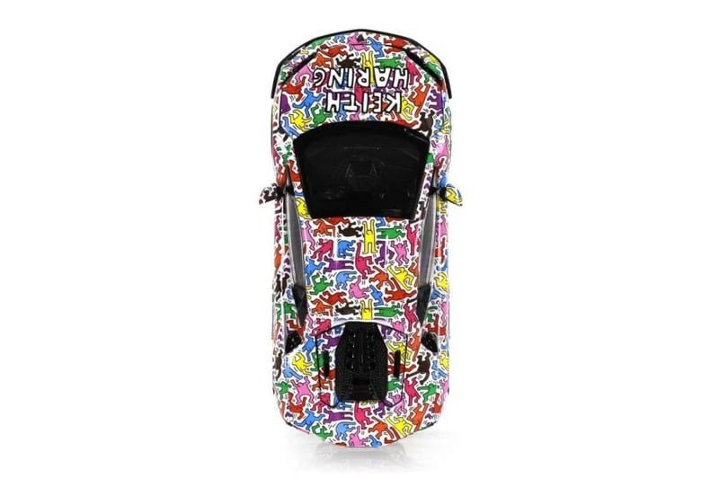  Mô hình xe Lamborghini Temerario x Keith Haring limited 2999 pcs tỉ lệ 1:64 Trends Hobby 241082G 