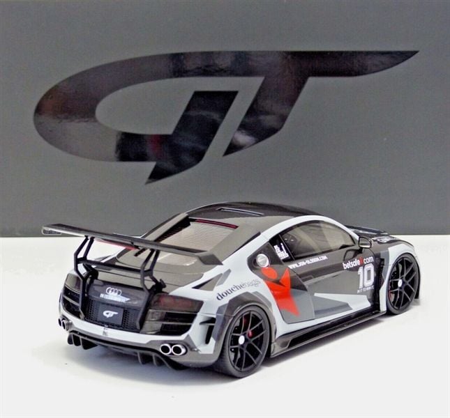  Mô hình xe Audi R8 GUMBALL 3000 #10 CAMO Body Kit Year 2013 Bi-Color tỉ lệ 1:18 GT Spirit GT870 